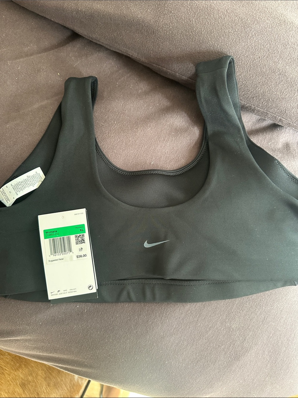 Nike Women's Black Sports Bra with Subtle Swoosh